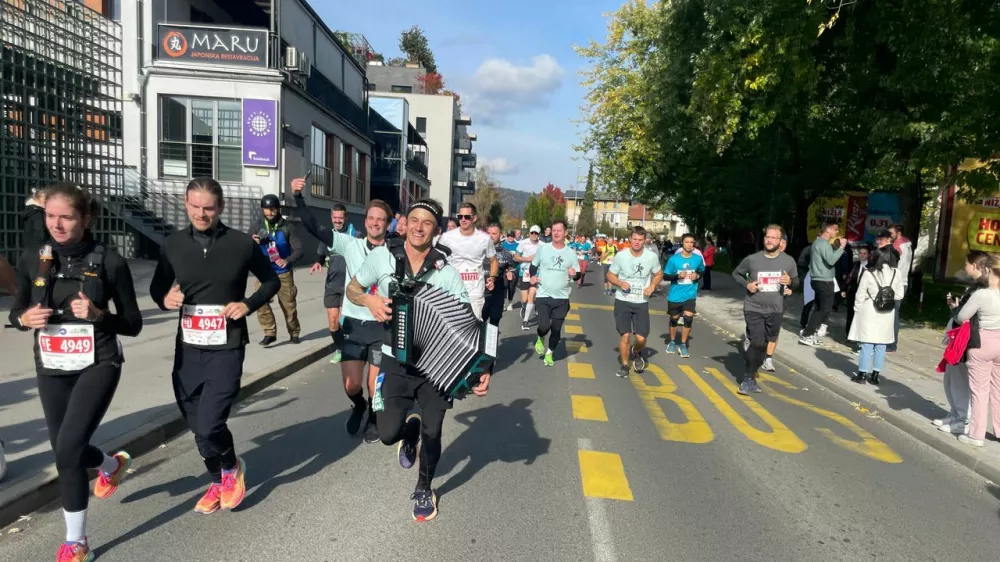 Ustvaril je prav posebno zabavo. / Foto: Franci