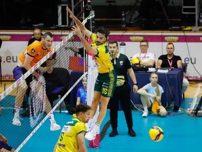 Tonček Štern, ACH Volley