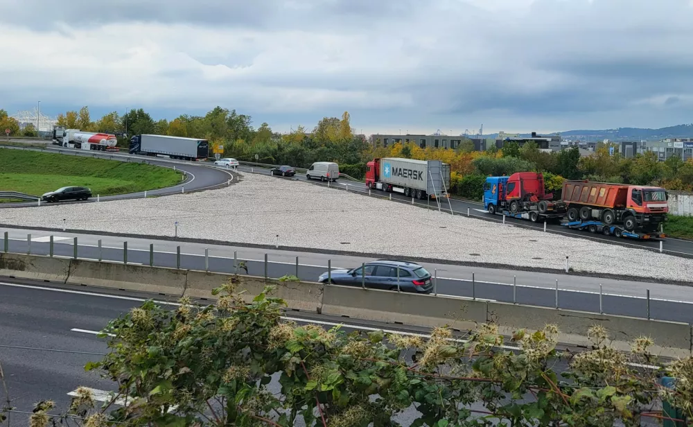 Zastoji med Dekani in Koprom-