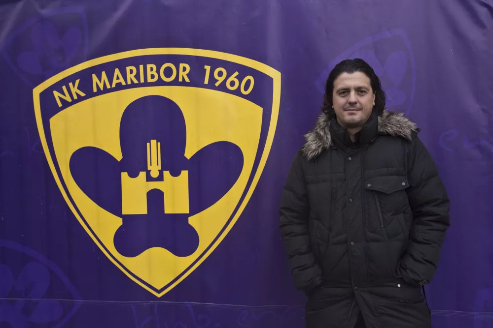 Zlatko Zahovič, športni direktor - Nogometni klub NK Maribor //FOTO: Jaka AdamičOPOMBA: ZA OBJAVO V PRILOGI – DNEVNIKOV OBJEKTIV - INTERVJU 2011 / Foto: Jaka Adamič