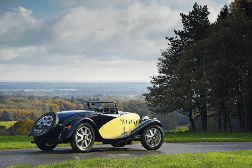 Bugatti type 55 (1931–1935): Umetnina na štirih kolesih, izdelali so jih le 38
