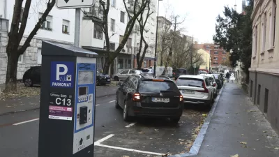 Parkiranje dražje, dovolilnice cenejše