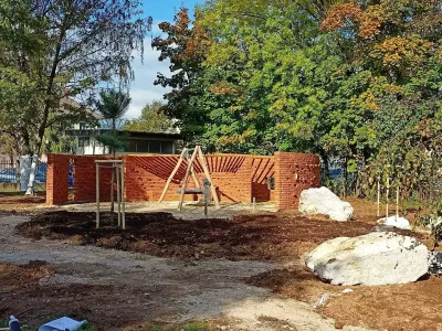 Drugošolci Aljažka še naprej na matični šoli