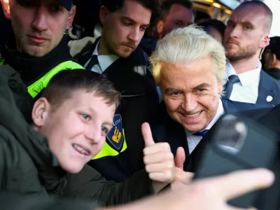 Po letu kaosa Wilders brez partnerjev