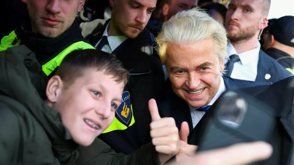 Po letu kaosa Wilders brez partnerjev