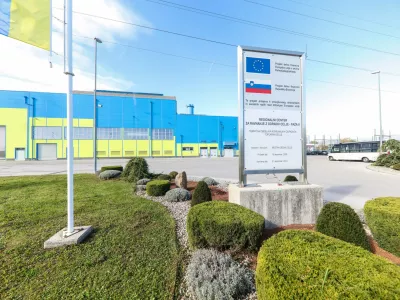 ﻿Celjska toplarna je edini objekt v državi, v kateri sežigajo predhodno obdelane komunalne odpadke in deluje v skladu z vsemi predpisi.