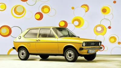 Audi 50 (1974–1978): Navdušeni študent, ki je poslušal svojo babico