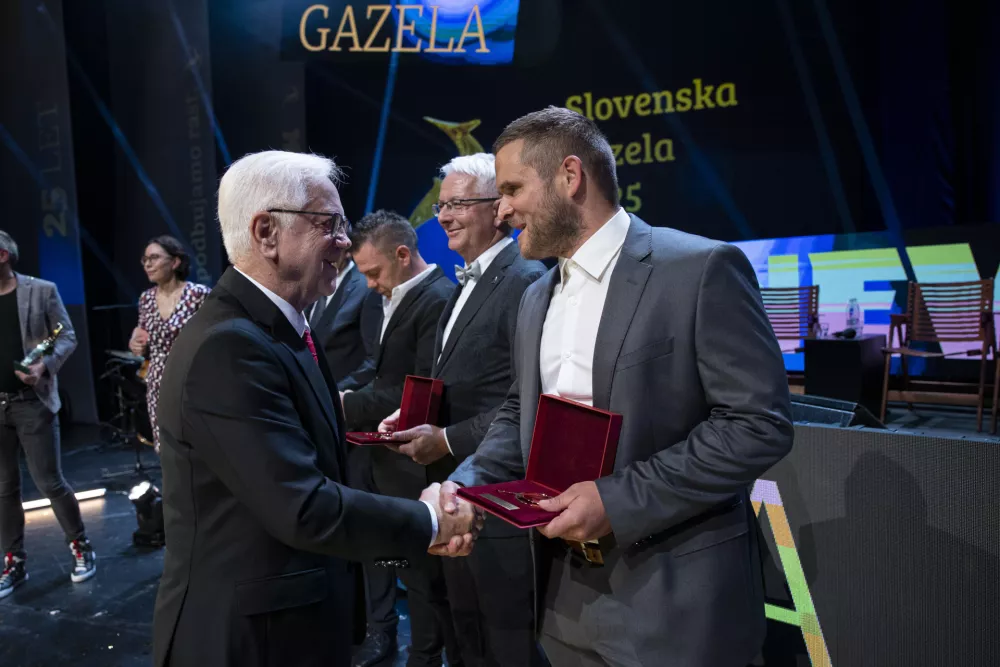 KLS LJUBNO - Mirko Strašek in ELEKTRO UGOVŠEK - Klemen Ugovšek (Foto: Katja Kodba)