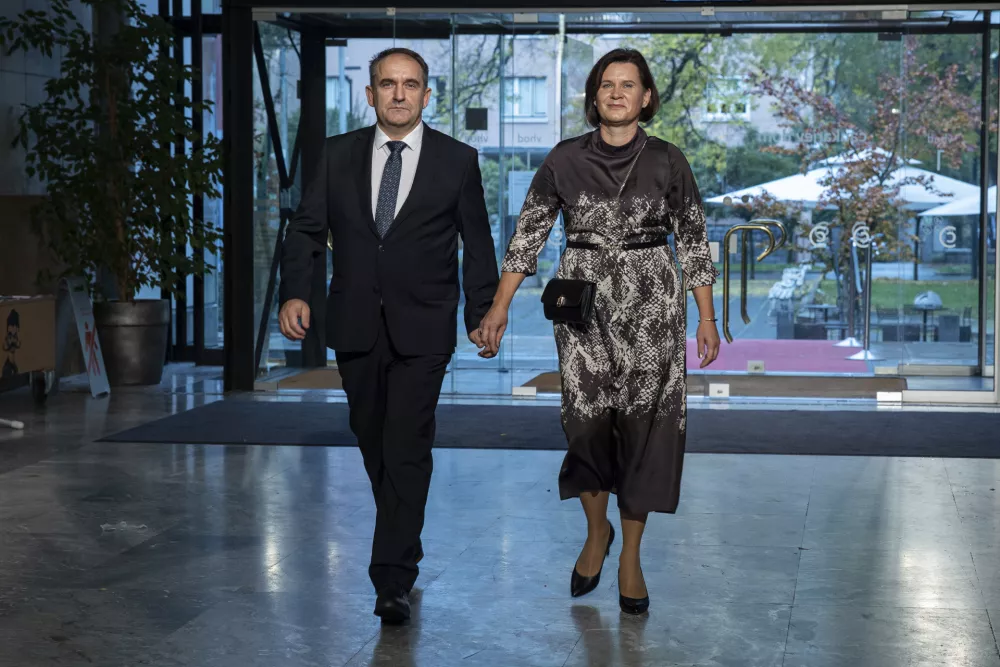 ACRYFORM - Stanislav Habinc z ženo (Foto: Katja Kodba)