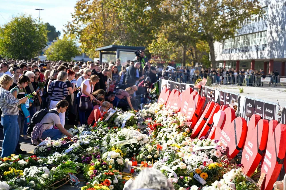 Novi Sad, komemoracija ob prvi obletnici zrušitve nadstreška.Foto: Nik Erik Neubauer1. nov 2025