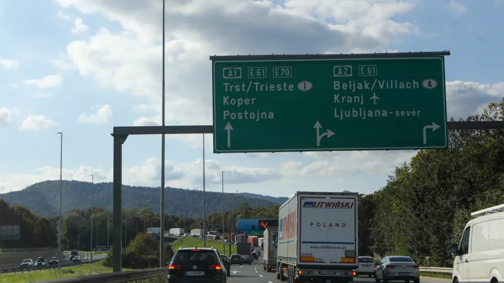 15.09.2025 - Avtocesta obvoznica - Kozarje - gneča - zastojFoto: Luka Cjuha