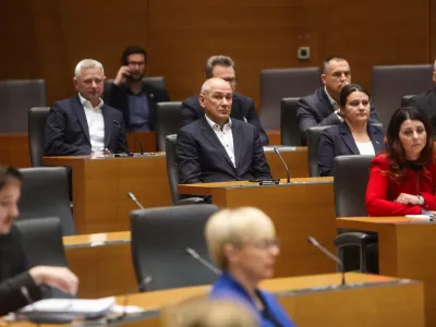 Janez Janša, predsednik SDS,predsednica republike Nataša Pirc Musar je na lastno pobudo prvič nagovorila poslance - 13.12.2023 – Državni zbor RS - 15. redna seja DZ – //FOTO: Bojan Velikonja