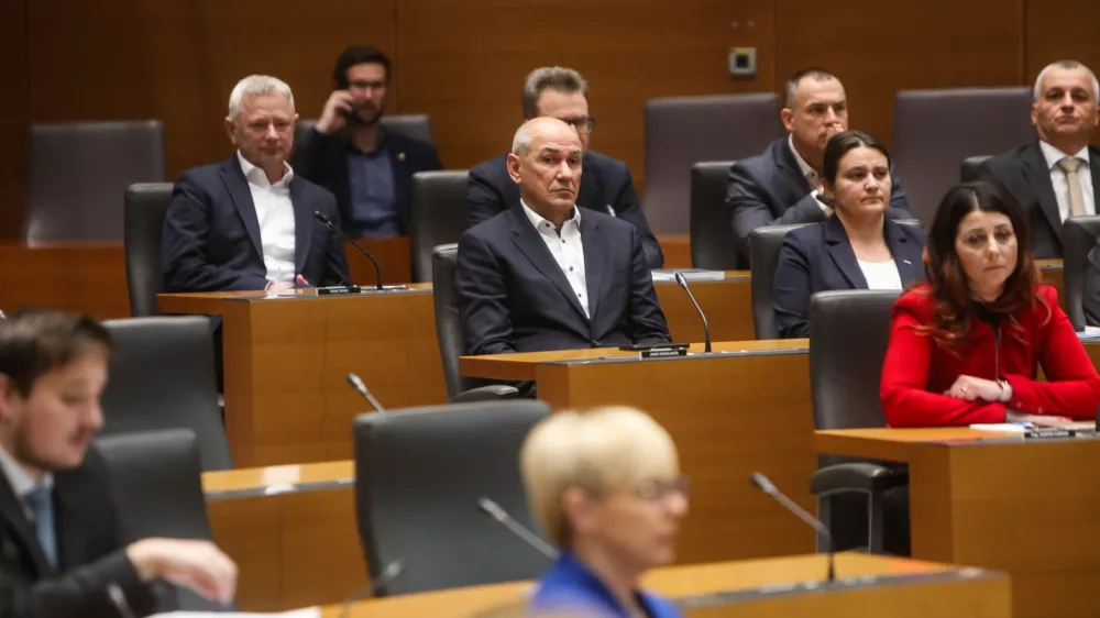 Janez Janša, predsednik SDS,predsednica republike Nataša Pirc Musar je na lastno pobudo prvič nagovorila poslance - 13.12.2023 – Državni zbor RS - 15. redna seja DZ – //FOTO: Bojan Velikonja