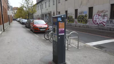 Dobil kazen, čeprav je plačal parkirnino