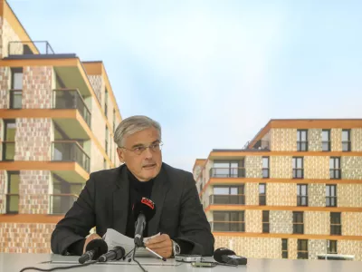 Stanovanjski sklad RS: potencial za 10.000 novih javnih stanovanj, če država spremeni zemljiško politiko