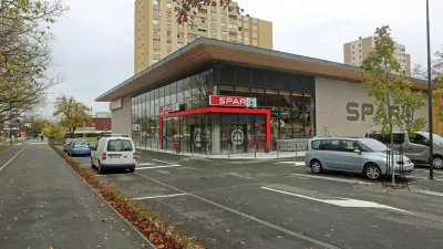 ﻿- 23.10.2017 – Štepanjsko naselje - Spar Slovenija gradi svoj stoti trgovski center v križišču Litijske in Hruševske ceste v Ljubljani – gradnja - gradbišče//FOTO: Bojan Velikonja