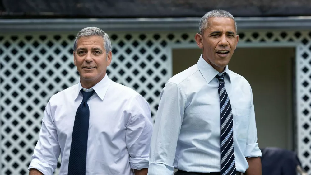 George Clooney se rad ukvarja z ameriško visoko politiko. Na sliki iz leta 2016 je z bivšim predsednikom Barackom Obamo