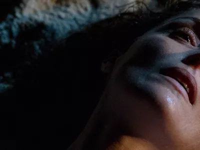 Če bi imela noge, bi te brcnila (režiserka Mary Bronstein; ZDA, 2025) je film v tekmovalni sekciji 36. Liffa F arhiv CD