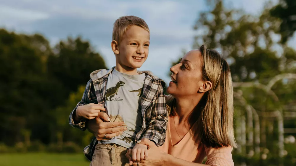 Špela Miroševič in sin Urban