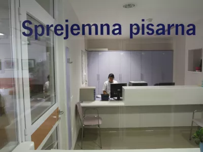 Kaj prinaša preglednejše centralno naročanje bolnikov in ukinjanje stopnje »zelo hitro«