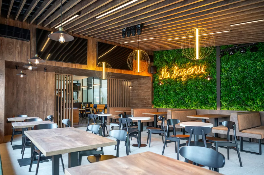 Obnovili znameniti bazenski kompleks