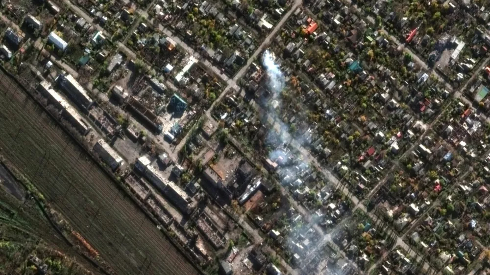 A satellite image shows smoke rising in a residential area amid Russia's attack on Ukraine, in the eastern Ukrainian city of Pokrovsk, Donetsk region, Ukraine, November 3, 2025. Satellite image ©2025 Vantor/Handout via REUTERS THIS IMAGE HAS BEEN SUPPLIED BY A THIRD PARTY. NO RESALES. NO ARCHIVES. MANDATORY CREDIT DO NOT OBSCURE LOGO