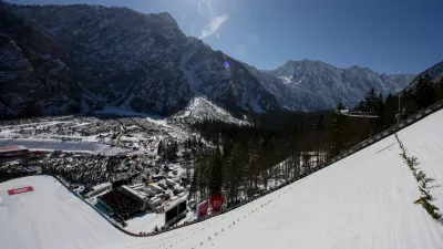 ﻿- letalnica bratov Gorišek – skakalnica velikanka je bila zgrajena pred 50-leti leta 1969- 21.03.2019 - Planica 2019 - FIS Finale svetovnega pokala v smučarskih skokih – uradni trening in kvalifikacije //FOTO: Luka Cjuha.