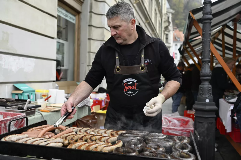 MesoKlobase KrvaviceKoline08.11.2025 Martinovanje v Ljubljani - Ljubljanska vinska pot Foto: Nik Erik Neubauer
