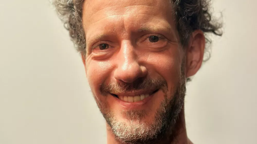 Toni Cahunek režiser