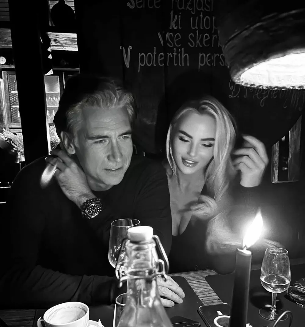 Jan Plestenjak in Tadeja Majerič z razliko od nekaterih drugih javnih osebnosti svoje zveze in poroke ne obešata na velik zvon