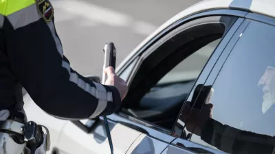 prometni nadzorpolicija - simbolična fotografijaprometna policijavarnost v prometupolicija na motorjihmotoristična policijaprehitri voznikiavtocestna policijaalkotestalkohol v prometu08.04.2025 Policijski nadzor, počivališče PovodjeFOTO: Nik Erik Neubauer