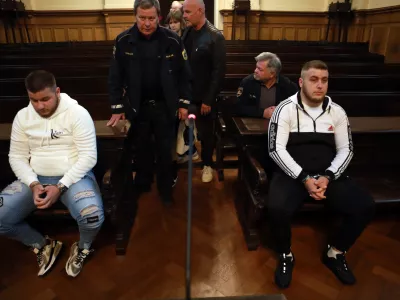 11.11.2025 - sodišče, obdolžena Novak Arsen in LeonardoFoto: Tomaž Skale