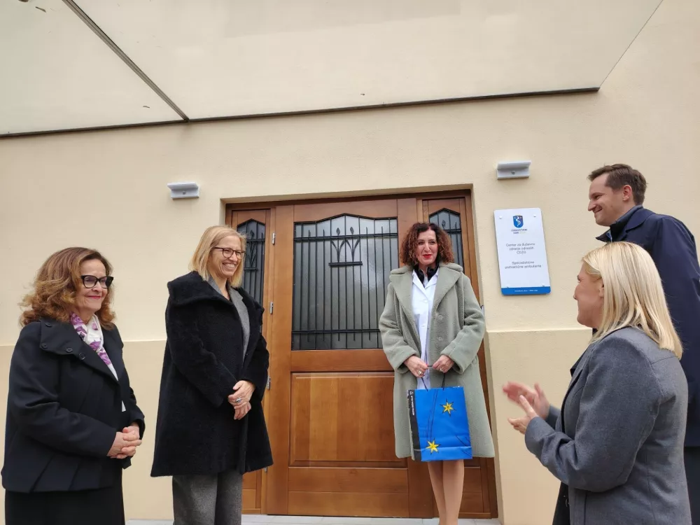 V prenovljeni vili Sonja center za du&scaron;evno zdravje