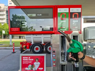 Dražje gorivo na avtocestah črpalkarjev ne bo zadovoljilo