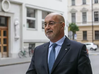  Joško Kadivnik, direktor Sove - sličica za napoved