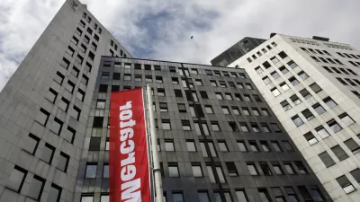 poslovna stavba Mercator - ilustrativna fotografija  - 18. skupščina delničarjev Mercator,   //FOTO: Luka Cjuha