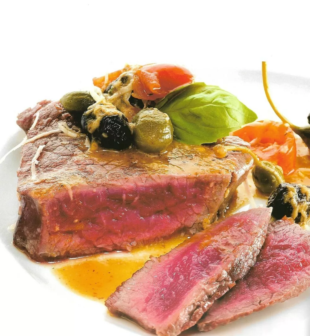 Ramstek s prilogo / Foto: Dzs