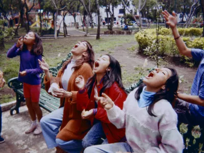 Hudič kadiRežija: Ernesto Martínez Bucio