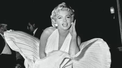 Designer William Travilla created The Seven Year Itch's white dress and he dreamed up the pink and gold gowns from Gentlemen Prefer Blondes – all famous Monroe getups. Although the designer never paid much heed to his creation (once dismissing it as "that silly little dress") it has paid off, and was sold at a 2011 auction for .6m. The auction resulted from Debbie Reynolds' need to sell off assets to avoid bankruptcy. Those assets included her collection of Old Hollywood memorabilia (that she hoped to eventually house in a museum of her own), among which was Monroe's dress – which Reynolds said she only paid 0 for in 1971 - Anne T Donahue,Image: 580025776, License: Royalty-free, Restrictions:, Model Release: no / Foto: Profimedia