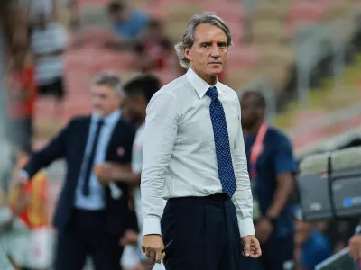 FILE PHOTO: Soccer Football - World Cup - Asian Qualifiers - Third Round - Group C - Saudi Arabia v Bahrain - King Abdullah Sport City, Jeddah, Saudi Arabia - October 15, 2024 Saudi Arabia coach Roberto Mancini looks on REUTERS/Stringer/File Photo