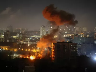 A drone explodes during a Russian missile and drone strike, amid Russia's attack on Ukraine, in Kyiv, Ukraine November 14, 2025. REUTERS/Gleb Garanich