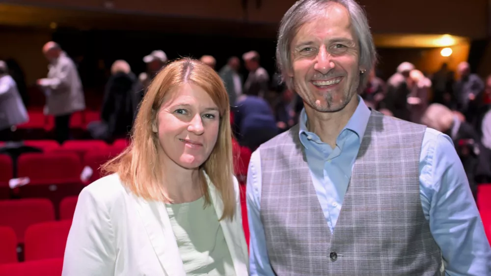 Urša Zgojznik Uroš Macerl04.10.2025 - Redni kongres stranke Levica, na katerem bodo začeli postopke za imenovanje novega vodstva in potrjevali predvolilni sporazum o sodelovanju z zunajparlamentarno stranko VesnaFOTO: Nik Erik Neubauer