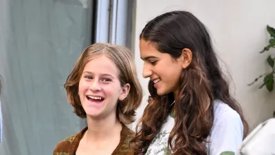 Mabel in Evelyn med nedavnim sprehodom v Santa Monici. 