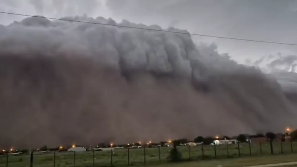 Neverjeten posnetek / Foto: Zajem Zaslona