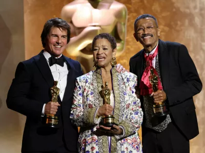 Tom Cruise, Wynn Thomas and Debbie Allen pose with their honorary Oscars during the Academy of Motion Picture Arts and Sciences 16th Governors Awards in Los Angeles, California, U.S., November 16, 2025. REUTERS/Mario Anzuoni