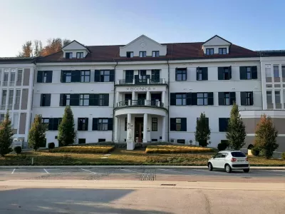 V bolnišnici ignorirali mravljince v nogah, zbudil se je hrom