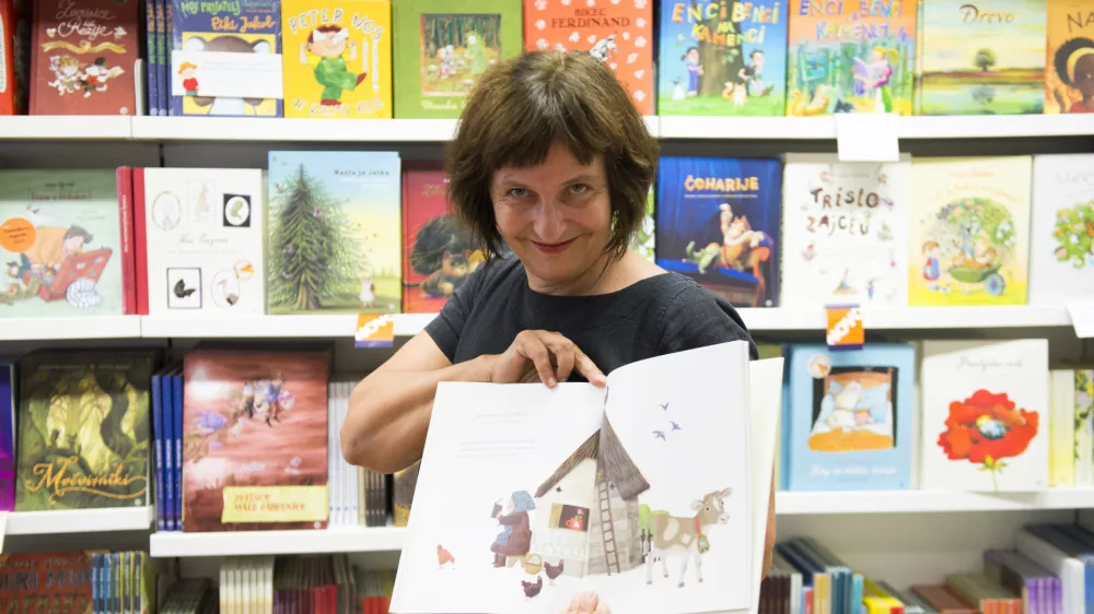 ﻿- 26.09.2019 - Irena Matko Lukan, univ. dipl. socialna delavka in družinska terapevtka - urednica otroškega leposlovja pri založbi Mladinska knjiga  //FOTO: Nik Erik Neubauer