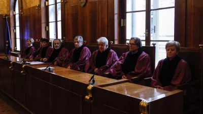 ustavni sodniki- Dan ustavnosti 2012 - Ustavno sodišče RS ob dnevu ustavnosti,    //FOTO: Jaka Gasar