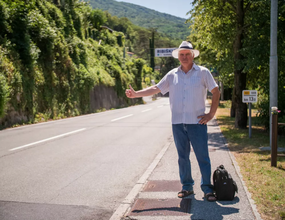 ﻿- 7.07.2021 â€" Miran Ipavec - avtor dveh Ĺˇtoparskih knjig, muzej Ĺˇtoparstva -Kanal pri SoÄŤi -   //FOTO: Matija Krajnik