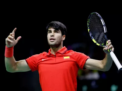 FILE PHOTO: Tennis - Davis Cup Finals - Quarter Final - Netherlands v Spain - Palacio de Deportes Jose Maria Martin Carpena Arena, Malaga, Spain - November 19, 2024 Spain's Carlos Alcaraz reacts during their match against Netherlands' Botic van de Zandschulp and Wesley Koolhof REUTERS/Juan Medina/File Photo